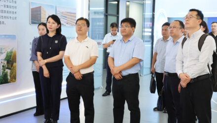 山东省金融办及高新区领导莅临春光科技集团考察金融创新成果