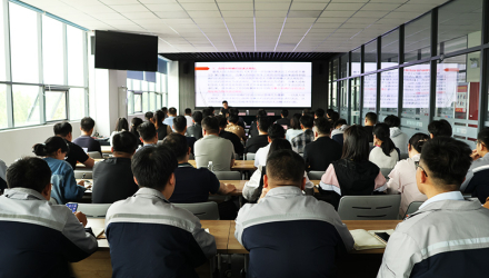 以法为盾 提升素养丨临沂高新区法院在春光科技集团开展法治讲座活动